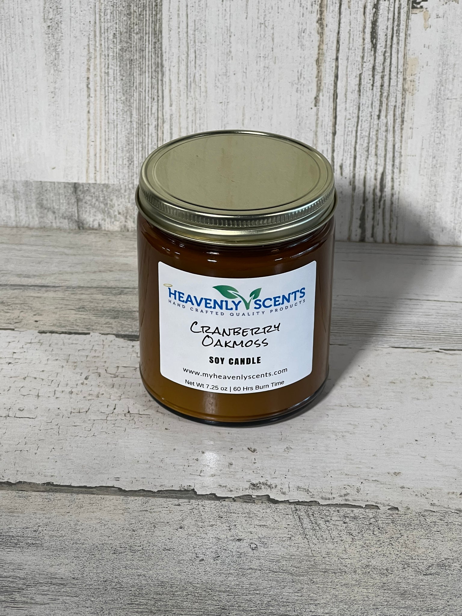 Cranberry Oakmoss Soy Wax Candle from Heavenly Scents