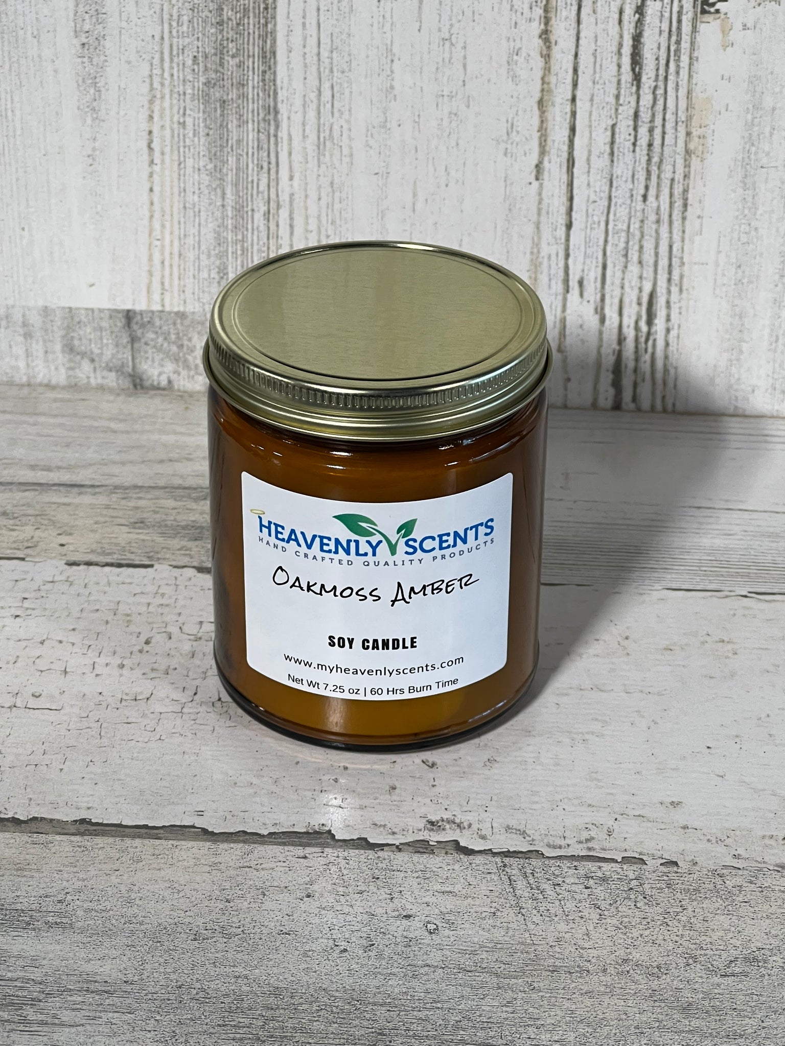 Oakmoss Amber Soy Wax Candle from Heavenly Scents
